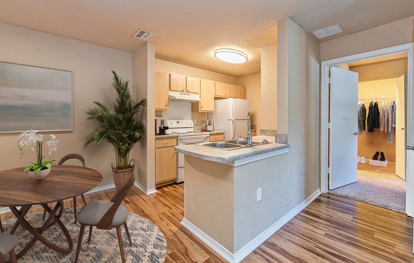 Enclave at Pine Oaks Image 29