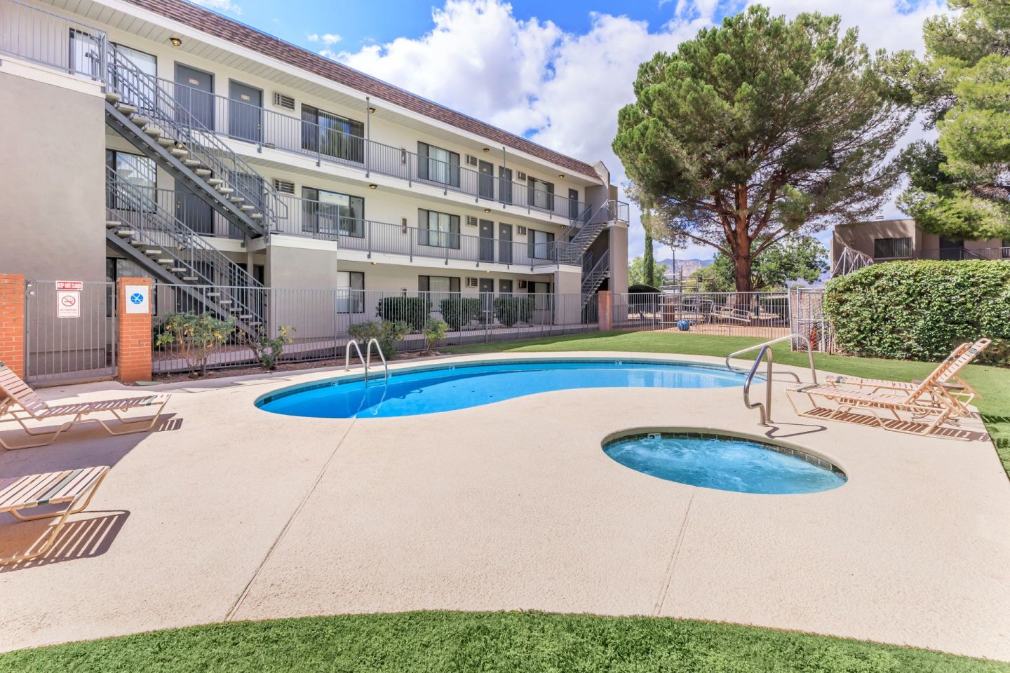 Sterling Pointe Image 4