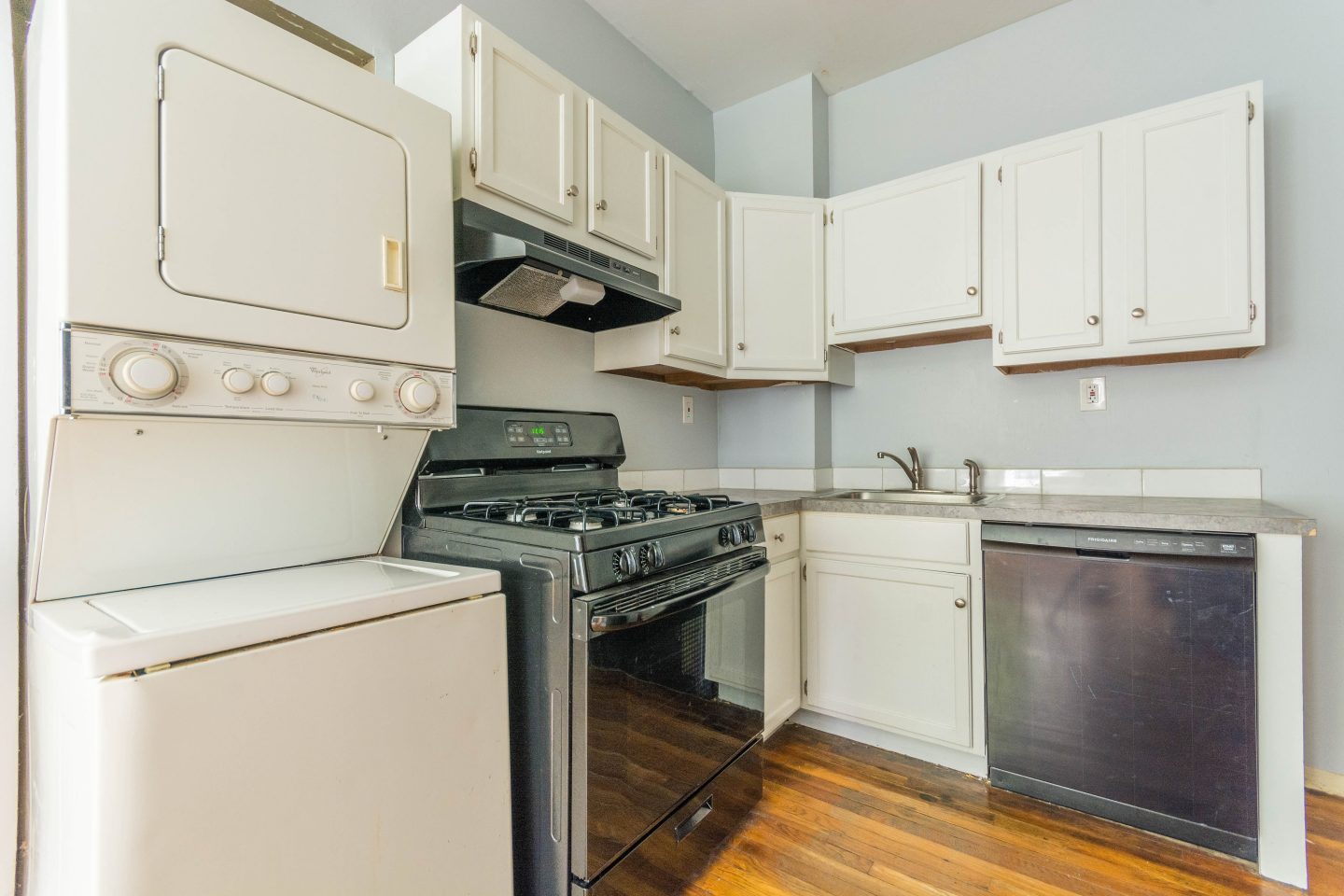 State Street Apartments Image 10