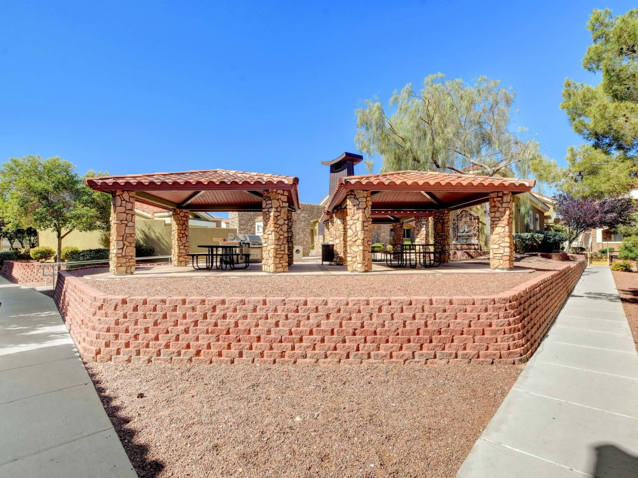 Coronado Bay Club Condo-Apartment Homes Image 19