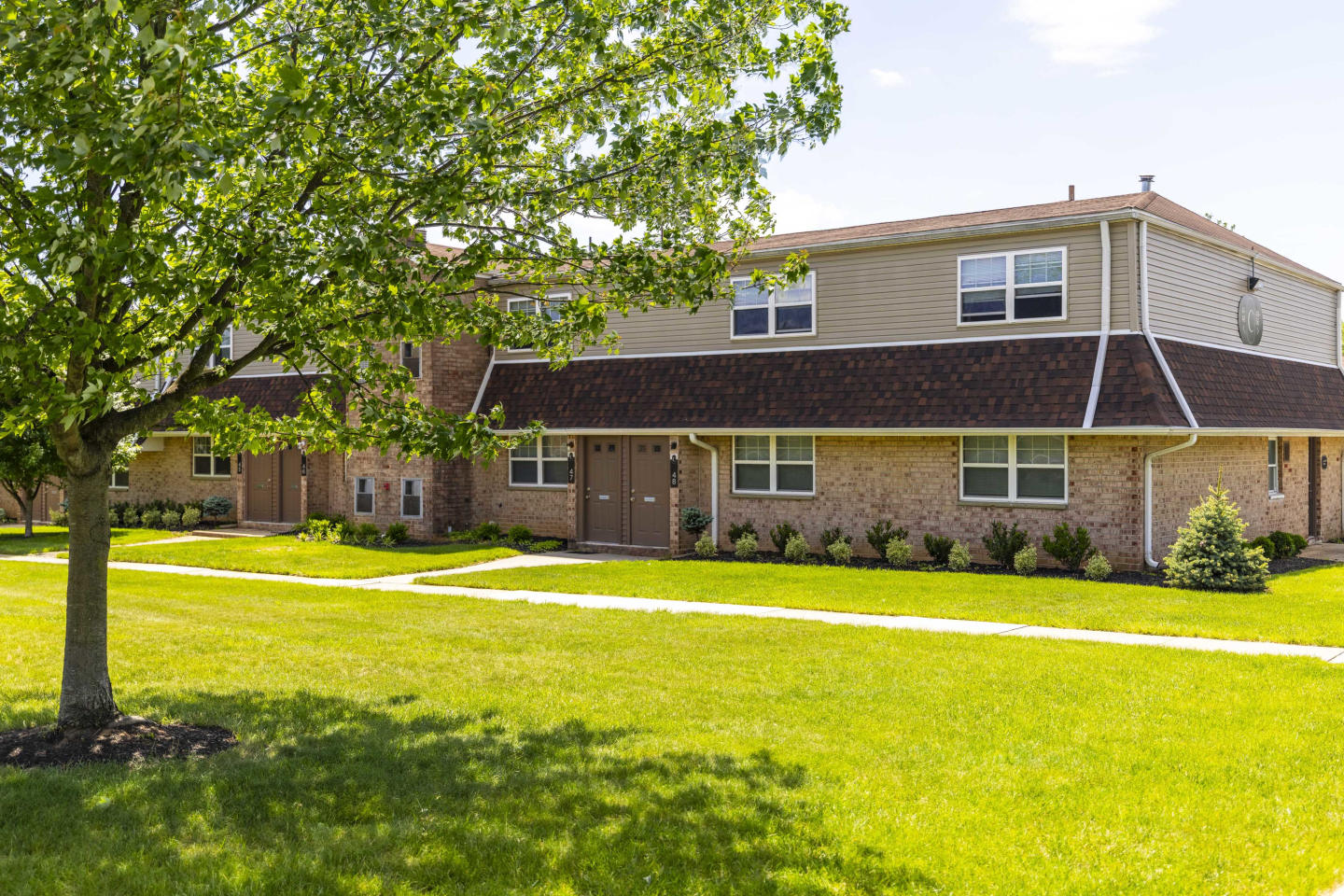 Lakeview Terrace Image 2