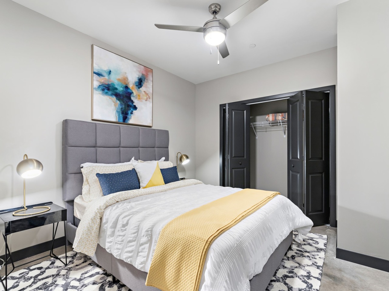 Flashcube Luxury Apartments Image 8