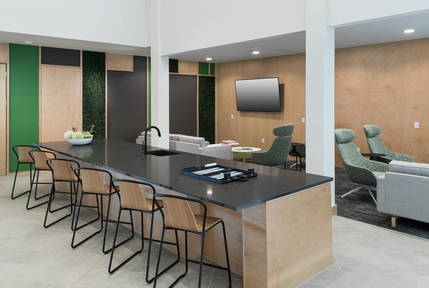Jada Legacy Central Image 27