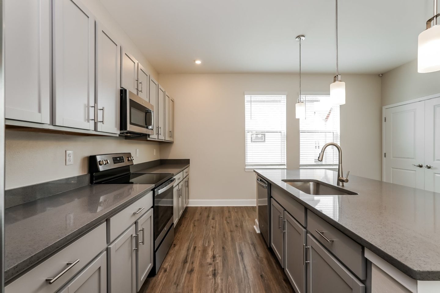 Monterey Townhomes Image 20