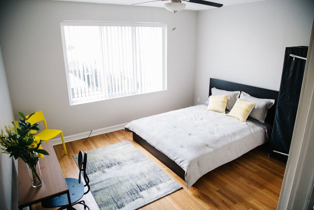 Birchcrest Apartments Image 11