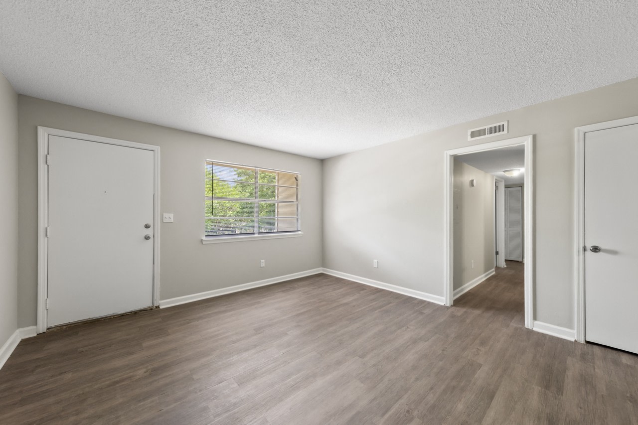 Village Square Landings Image 3