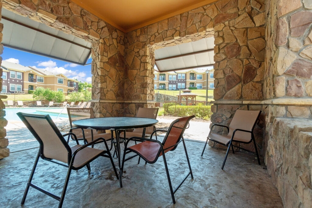 The Residences at Holland Lake Image 5