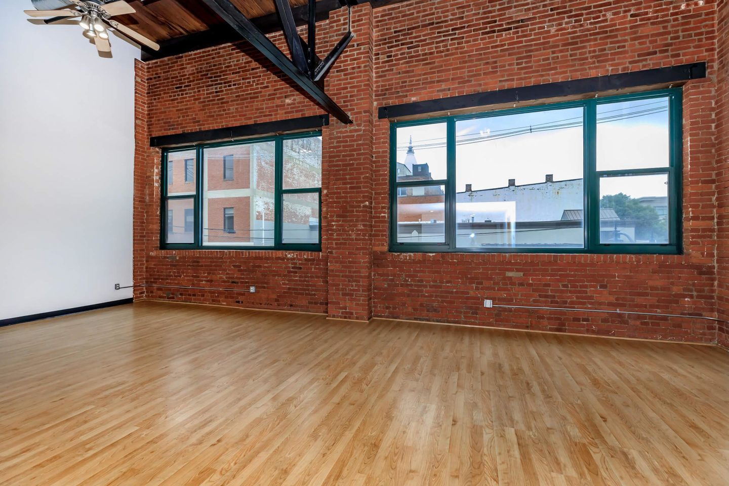 South Street Lofts Image 8