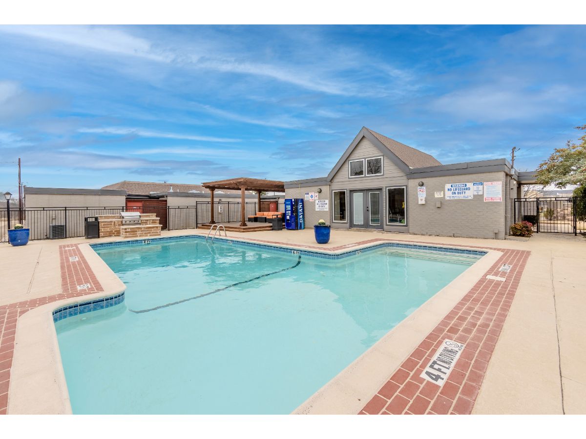 Greenway Patio Townhomes Image 19