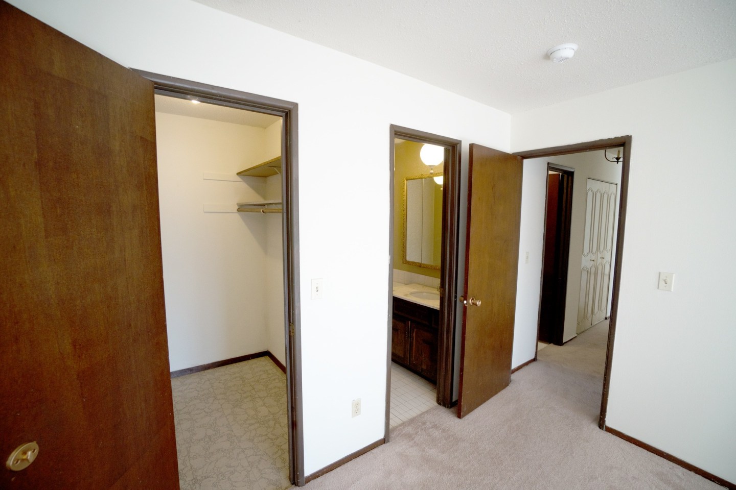 Victoria Flats Roseville Image 20