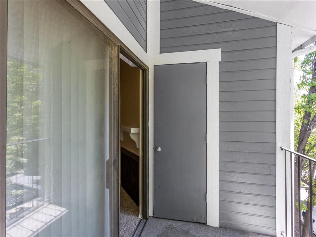 James Pointe Apartments Image 104