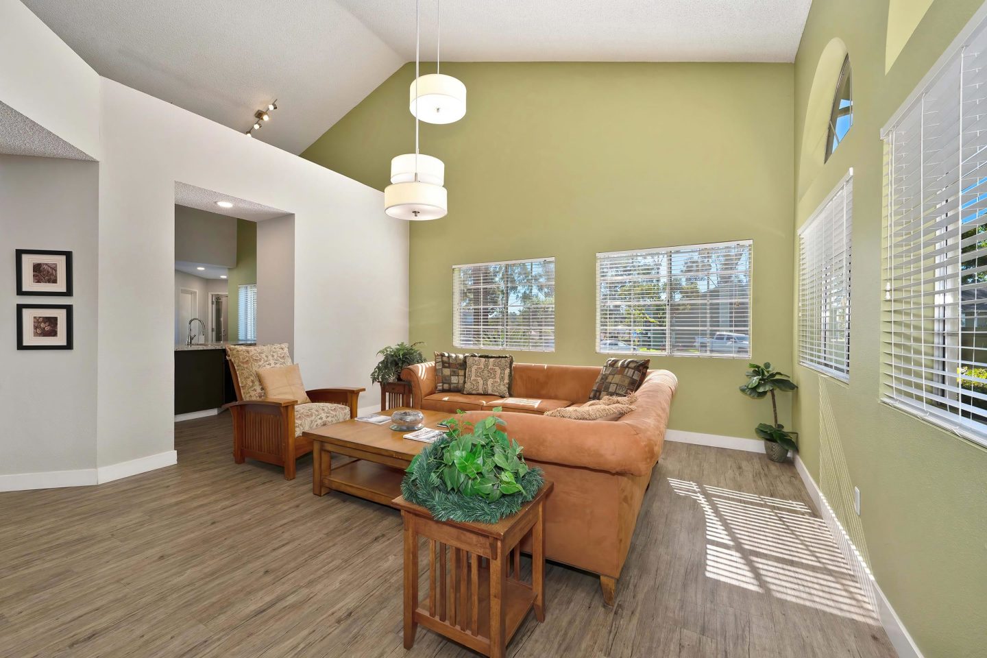 Forest Glen Image 7