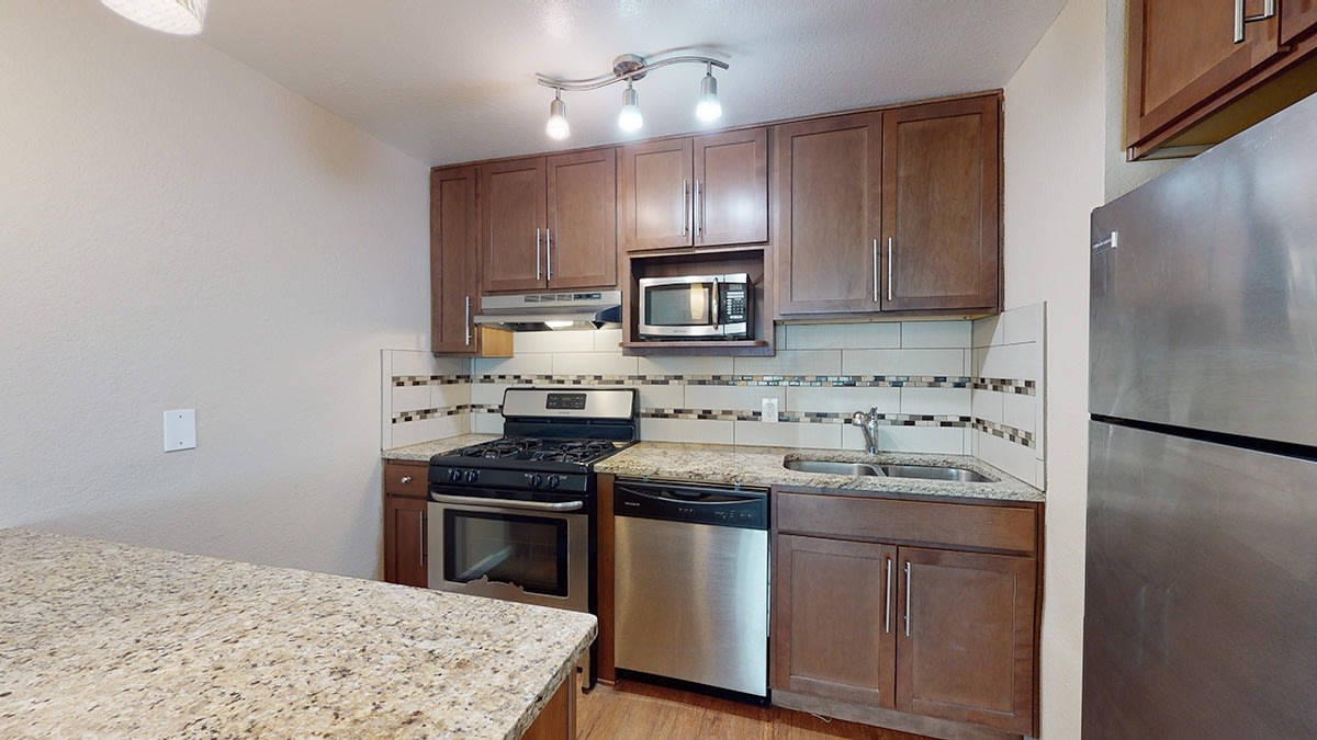 Highland Apartments Image 5
