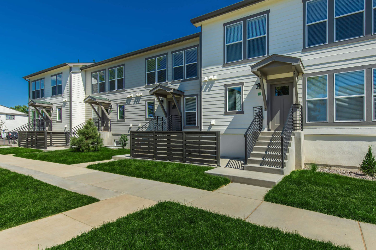 Briar Grove Townhomes Image 16