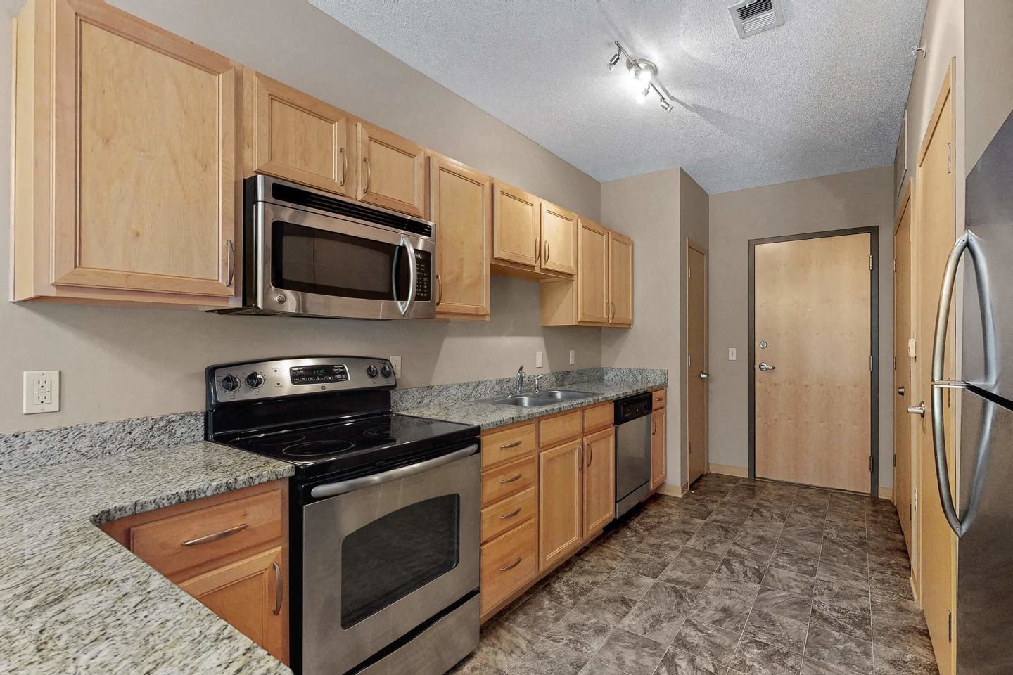 L14 Flats Image 54
