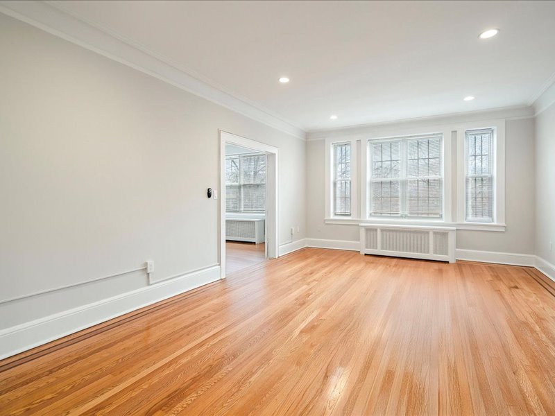 Worthington House Apartments Image 28
