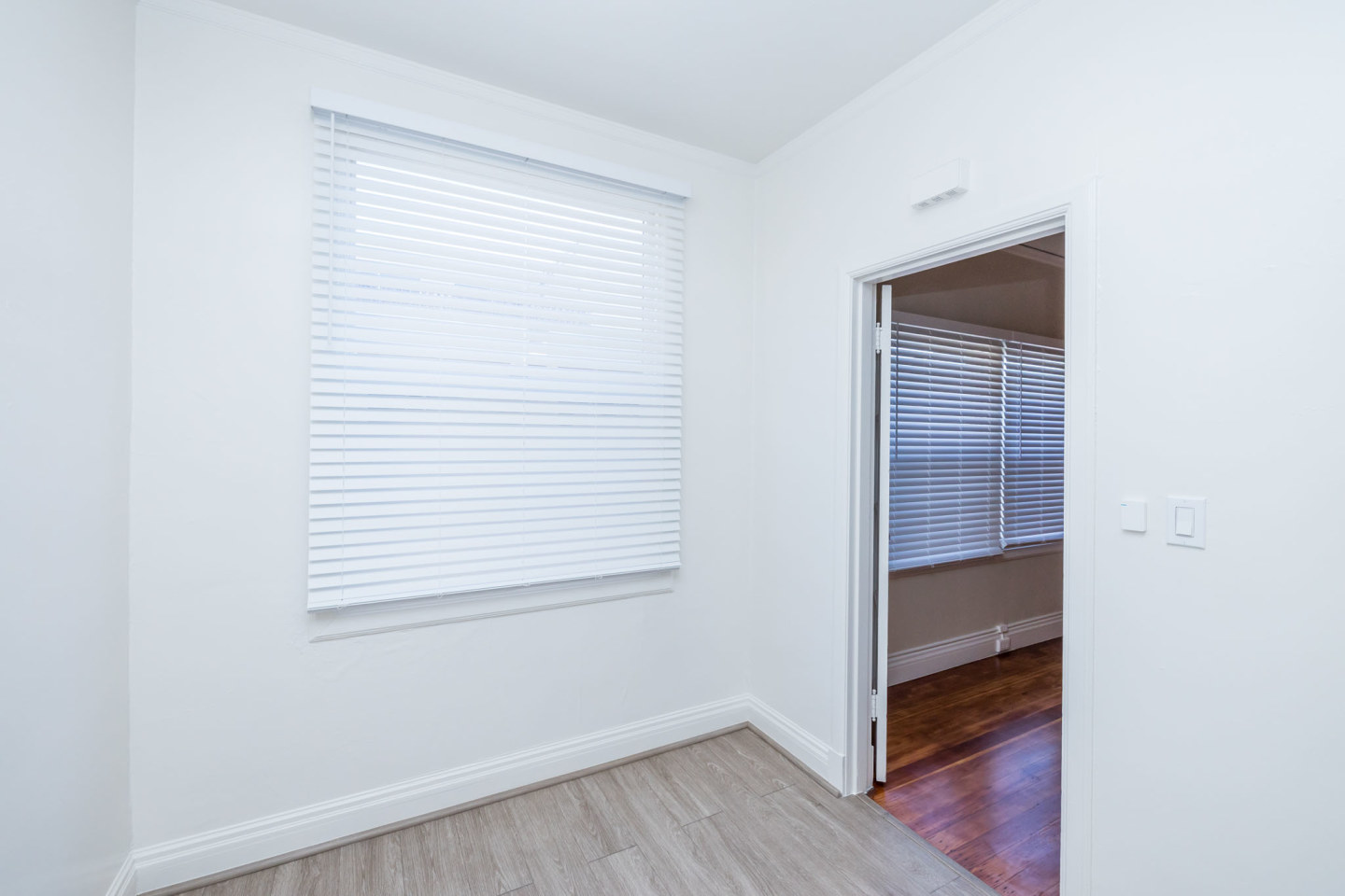 226 Athol Avenue Image 33