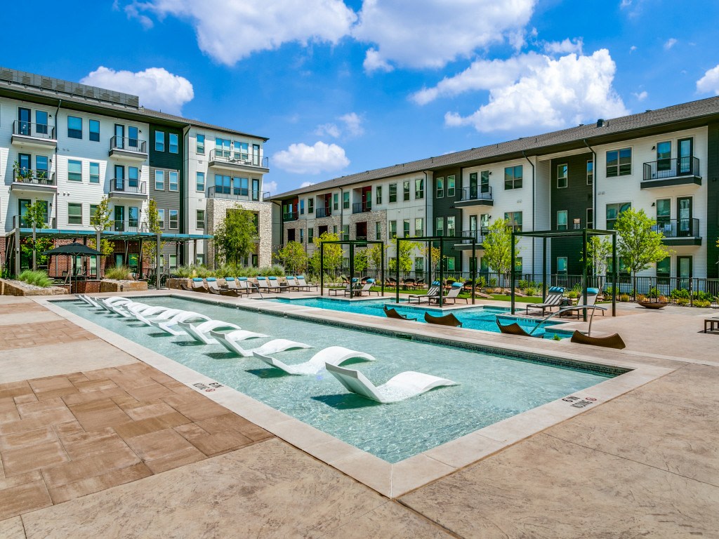 Sagemont Luxury Living Image 71
