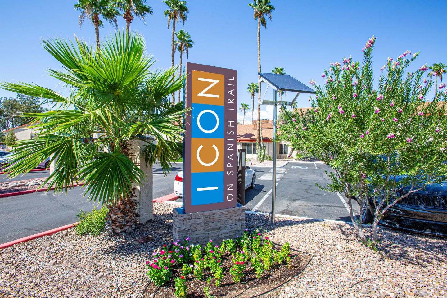 Icon on Spanish Trail Image 20
