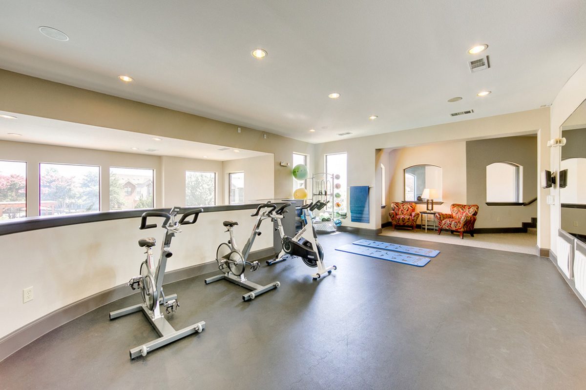 Enclave on Golden Triangle Apartments Image 15