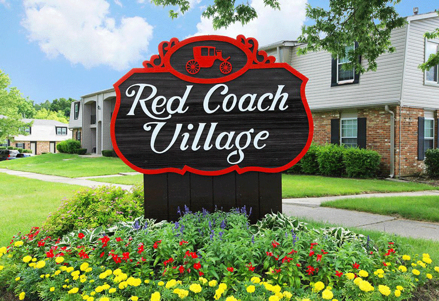 Red Coach Village Image 2