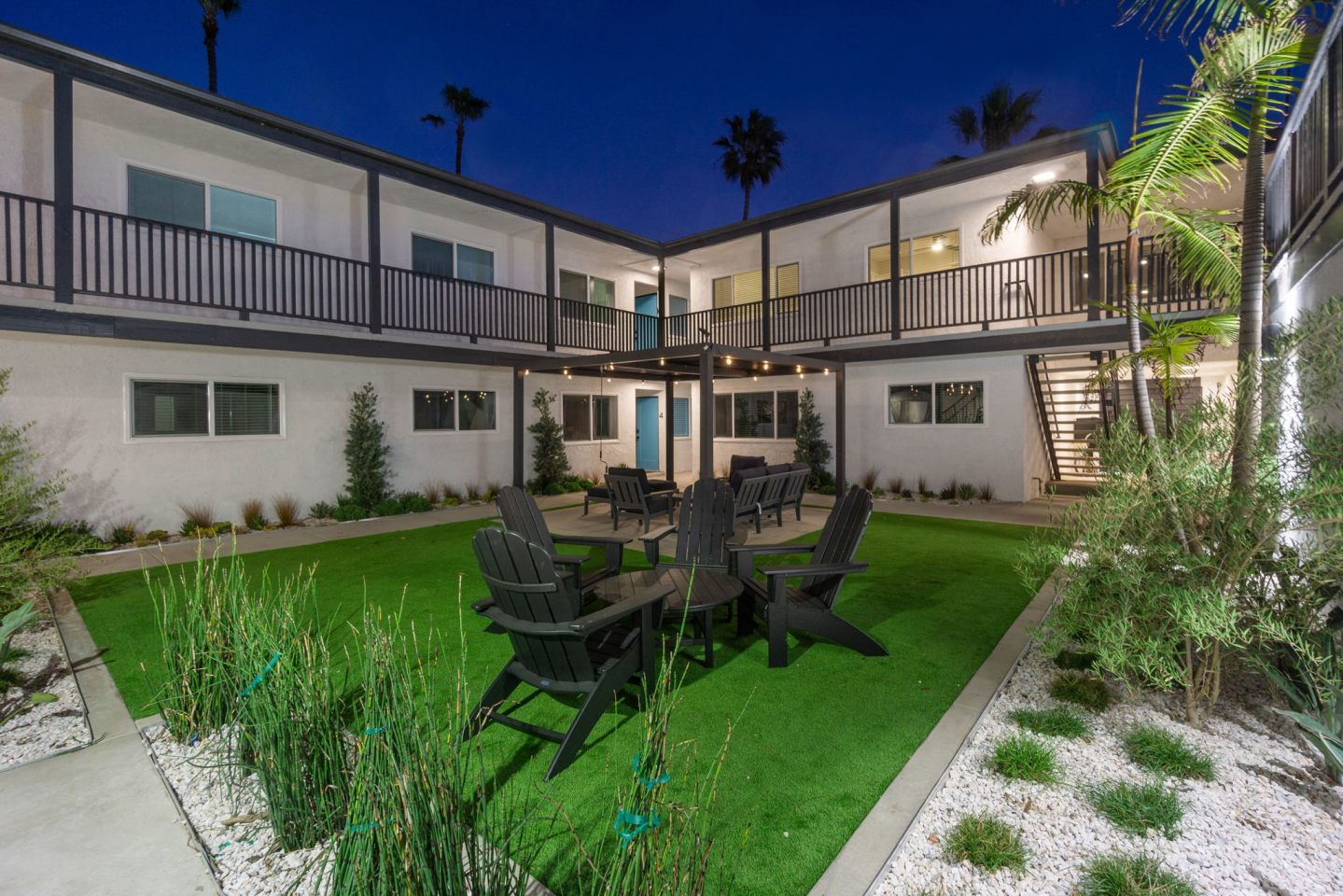 Ocean Breeze Terrace Image 37