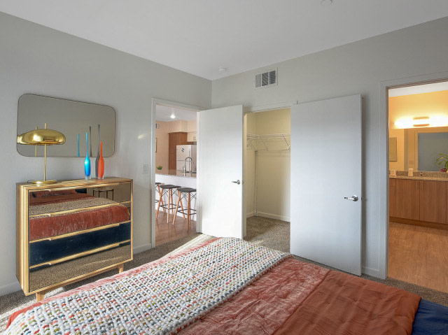 Showboat Park Apartments Image 17