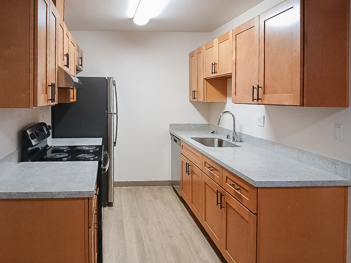 Phoenix Court Apartments Image 22