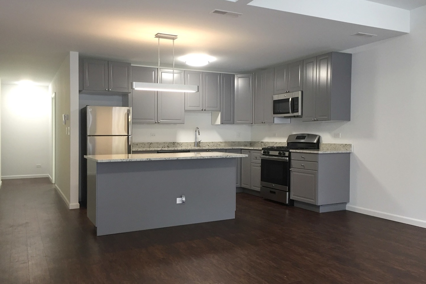 5524-5526 S. Everett Avenue Image 21