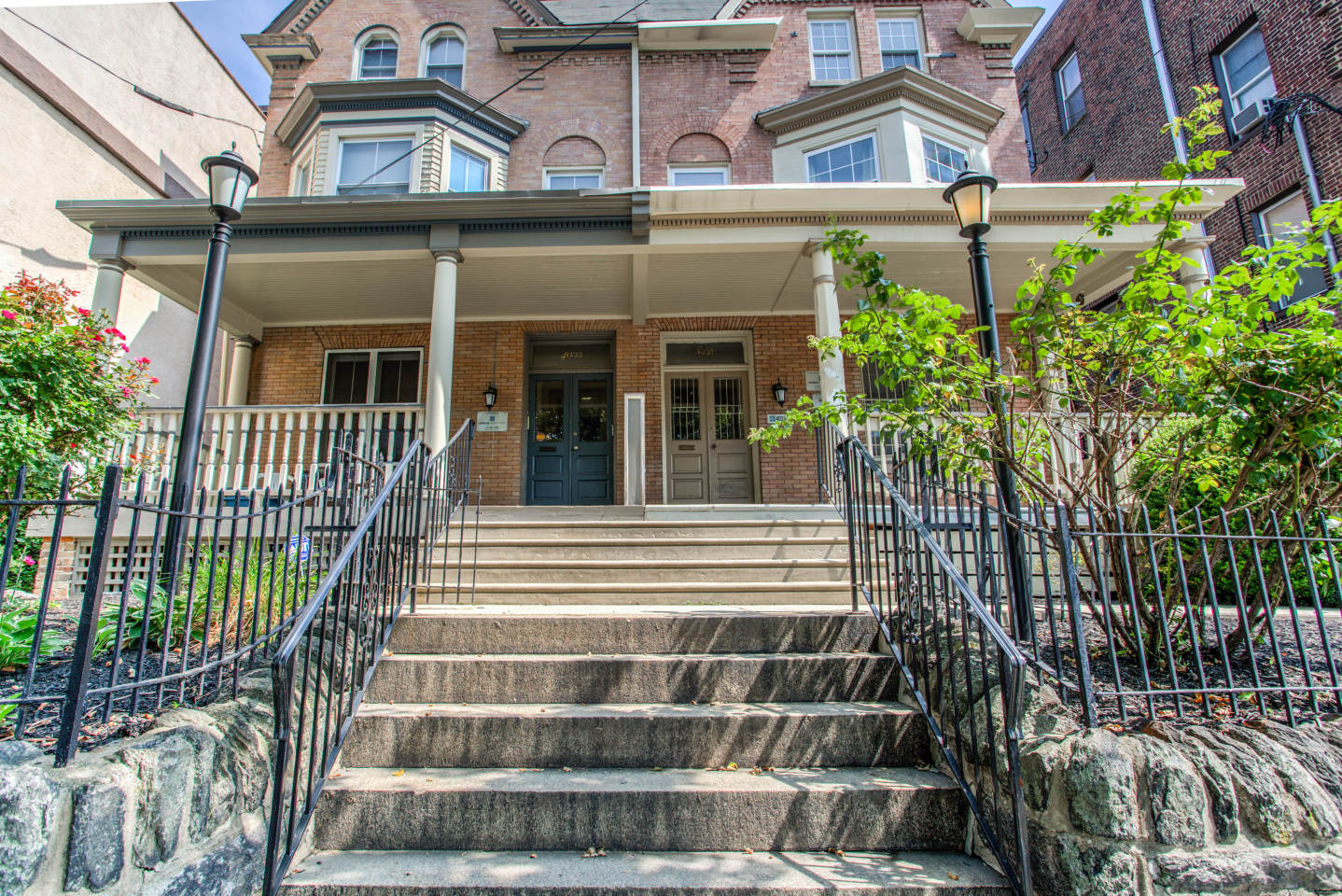 4033 Baltimore Ave Image 2