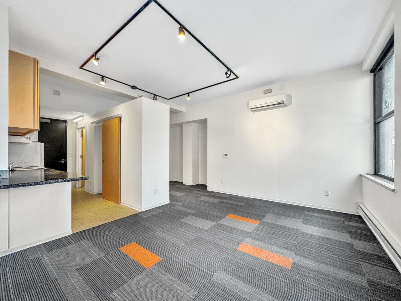 Des Moines Building Image 31