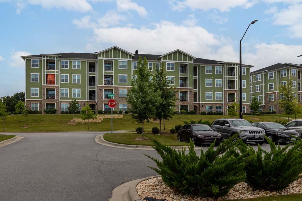 Affordable Housing - Luxury Apartments at Foxwood Image 179