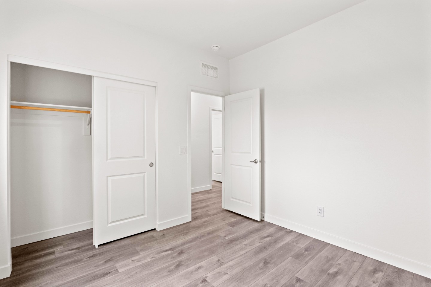 Stone View on 7th Townhomes Image 12
