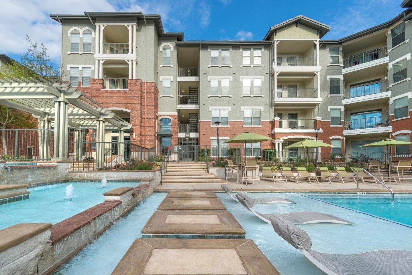 Olympus Las Colinas Image 9