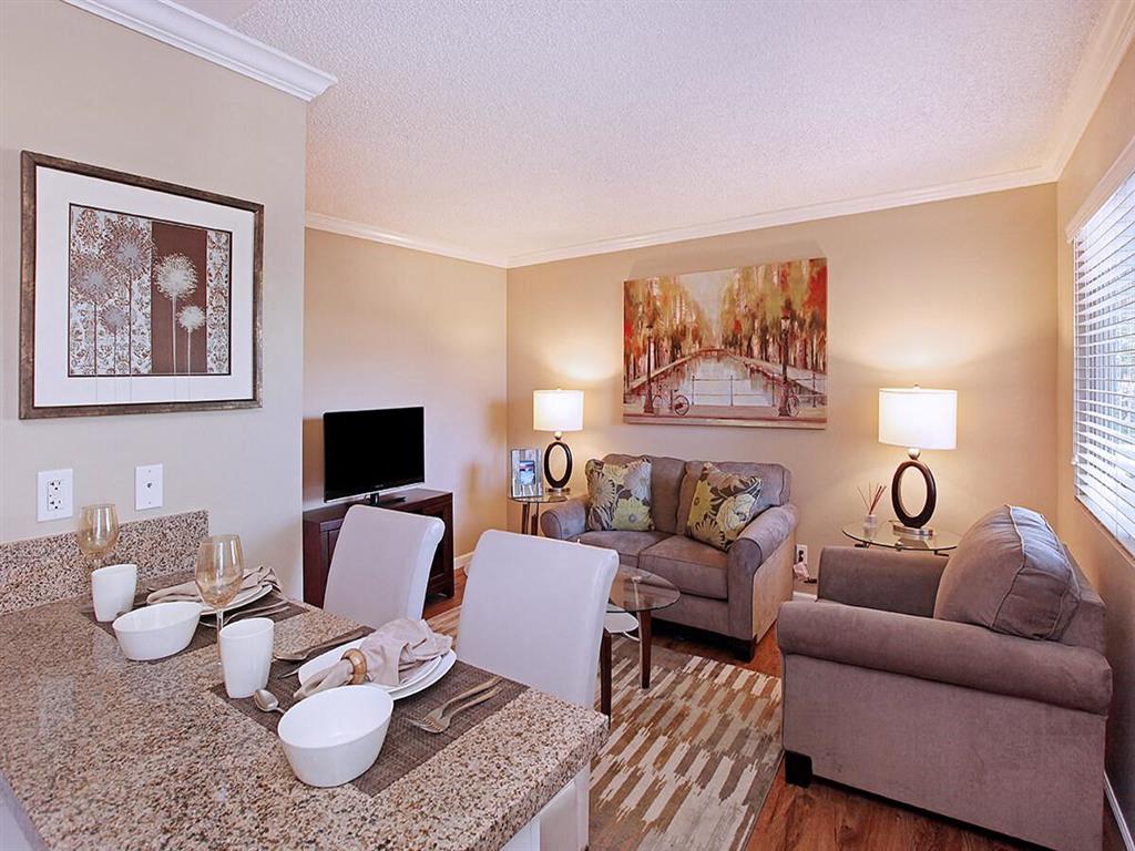 Bluffs at Carlsbad Apartments Image 6