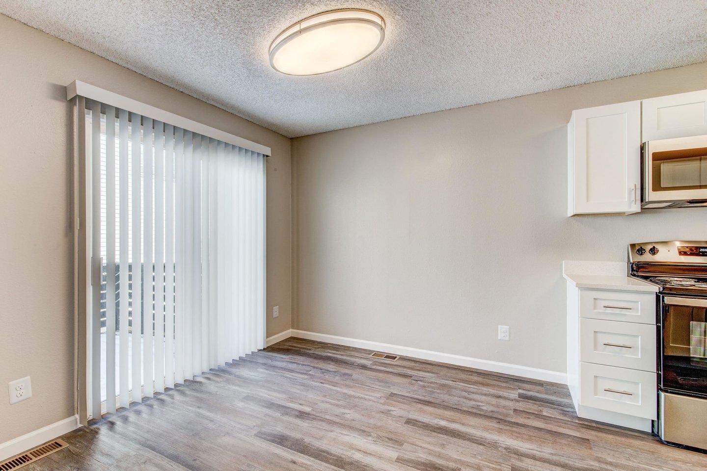 Briar Grove Townhomes Image 87