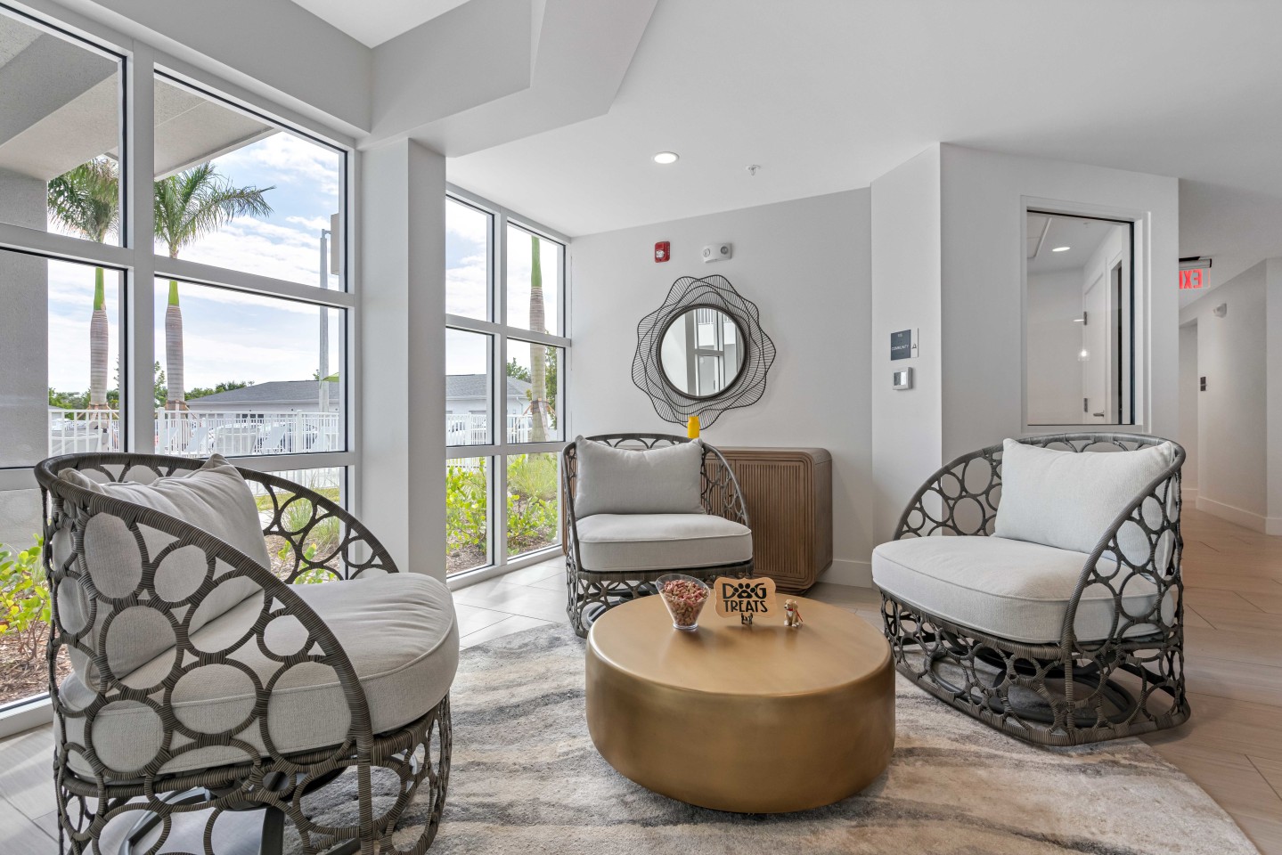 MainSail Apartments Marco Shores Image 7