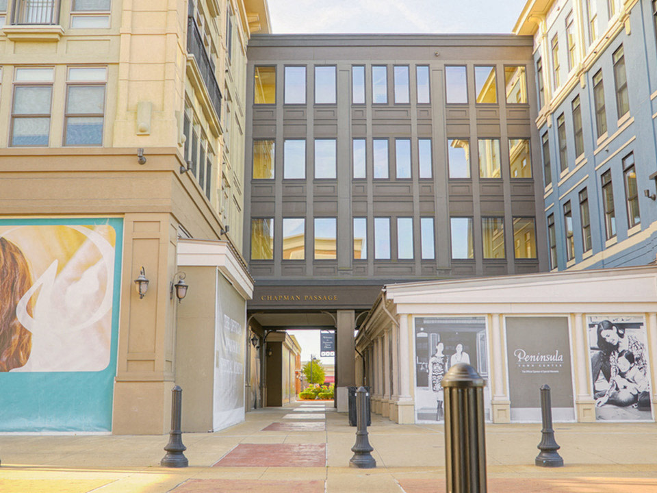 The Chapman at Peninsula Town Center Image 60