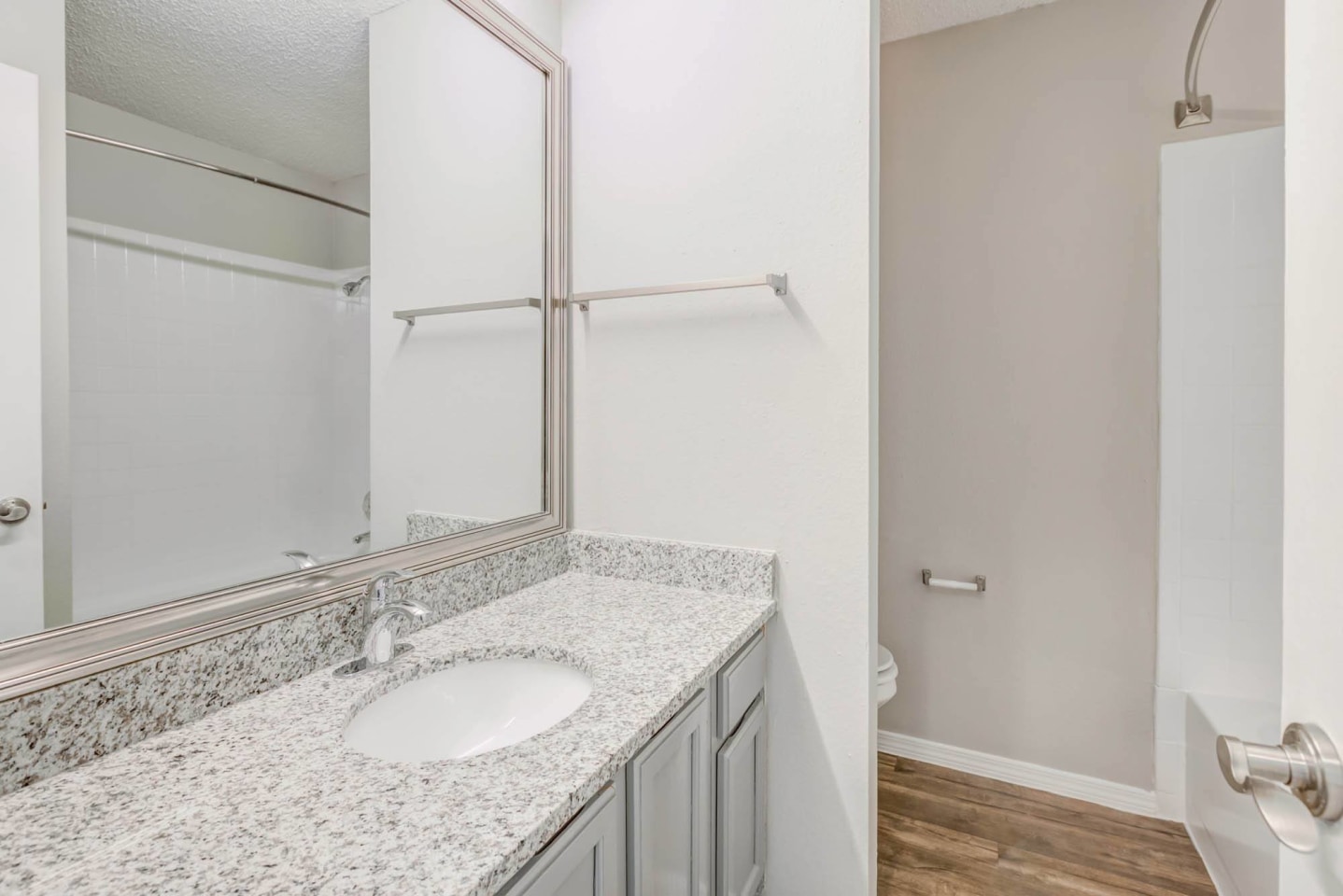 Turtle Creek Vista Apartments Image 7