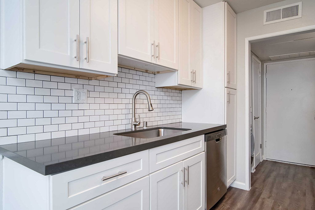 Los Robles Apartments Image 43