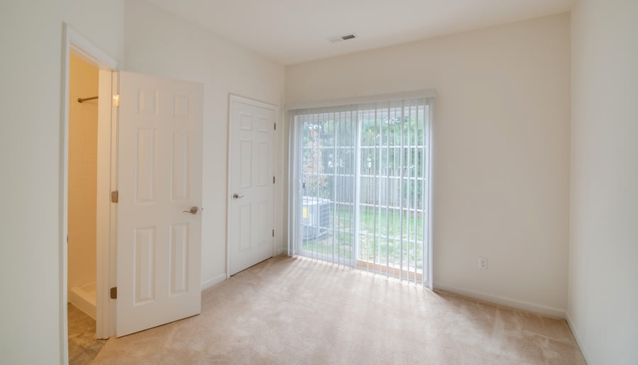 Income Restricted - Overlook at Avalon Image 25