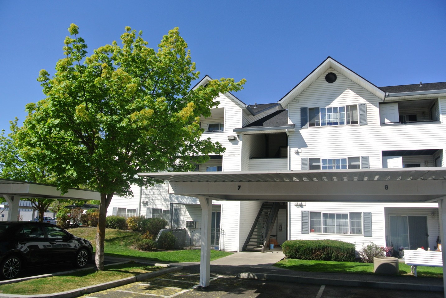 Farr Court Apartments Image 16