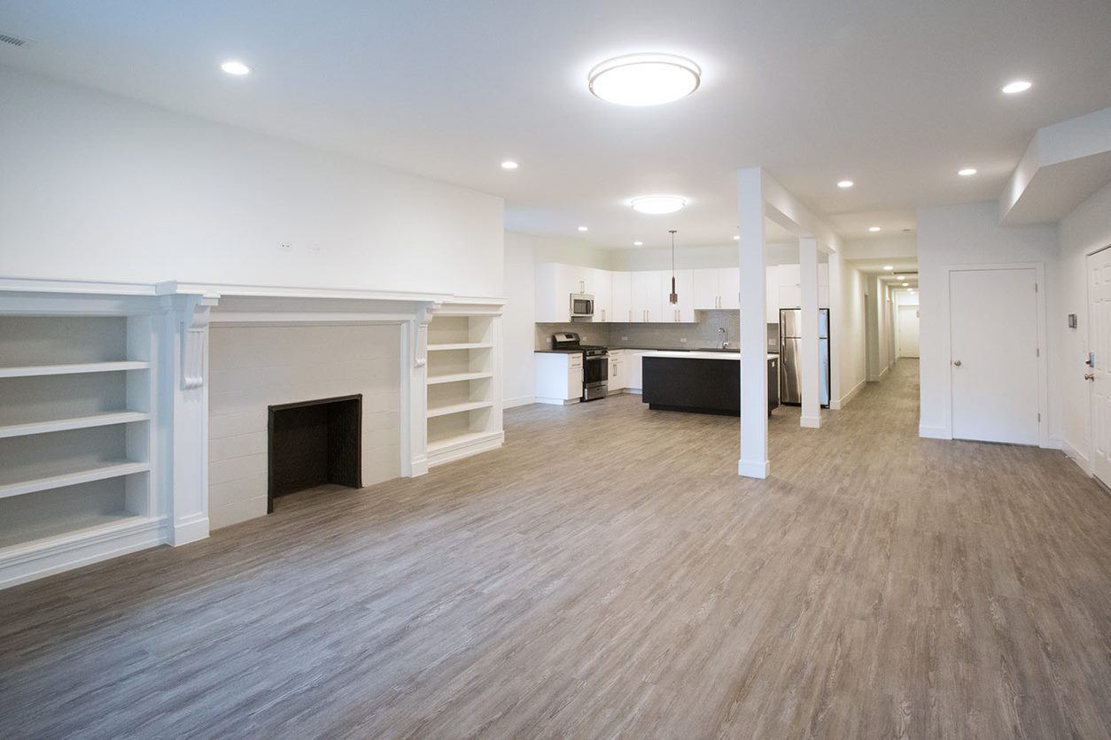 5487-5491 S. Hyde Park Boulevard Image 4