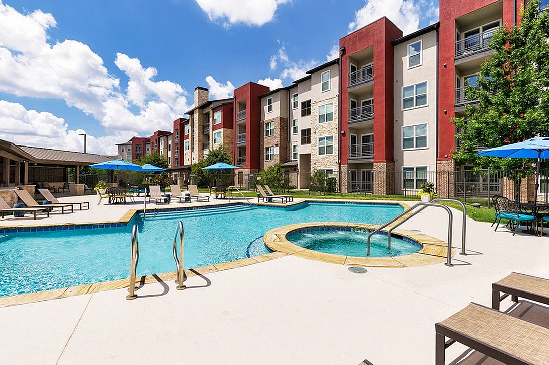 Larkspur at Twin Creeks - 55+ Senior Living Community Image 5