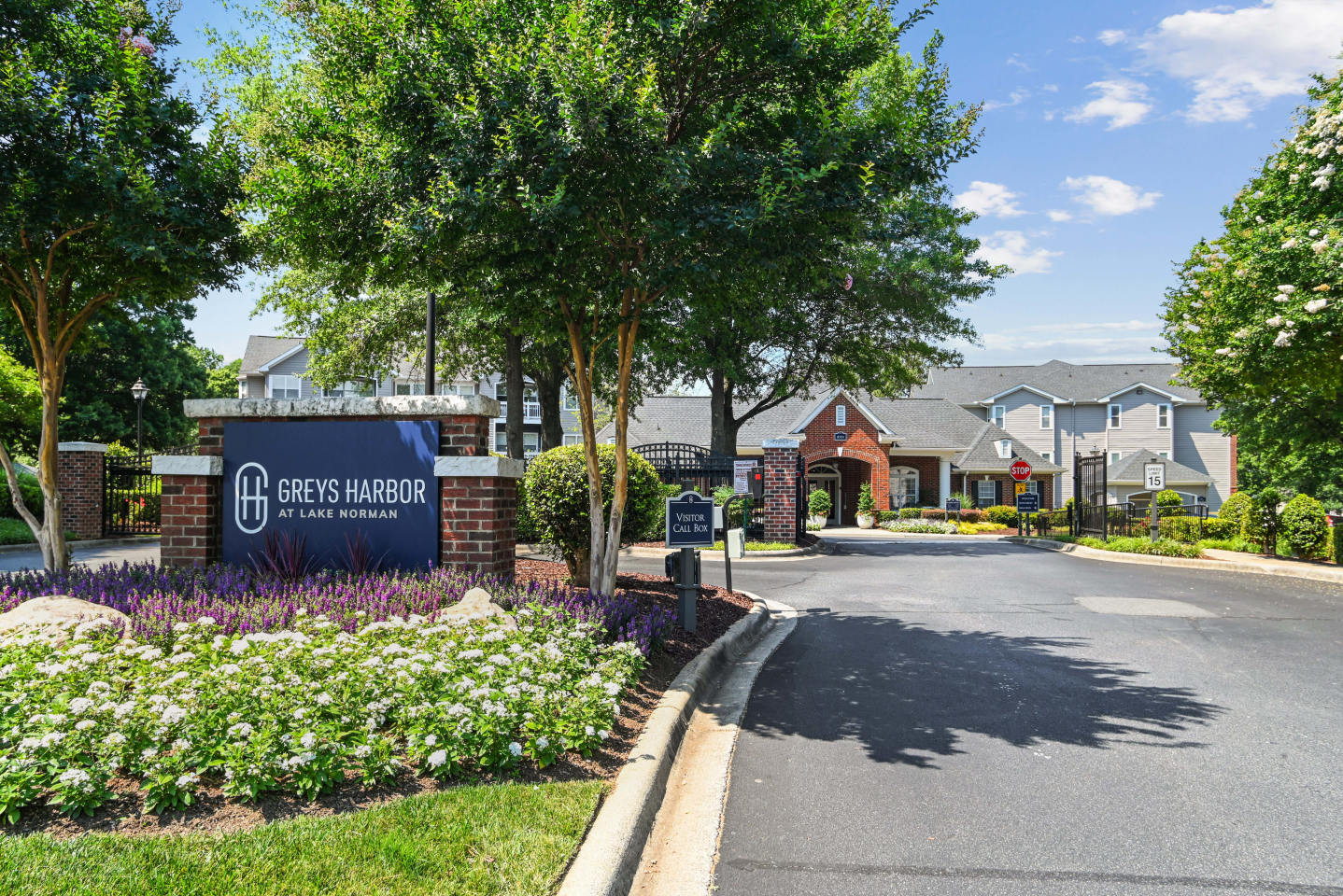 Greys Harbor at Lake Norman Image 41