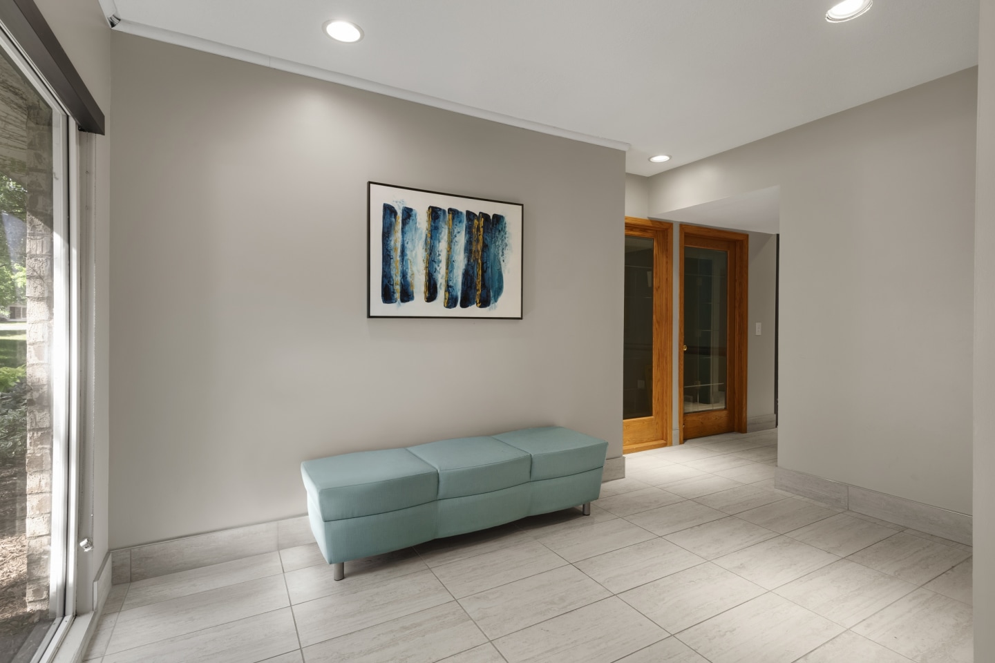 Pebblebrook Court Image 23
