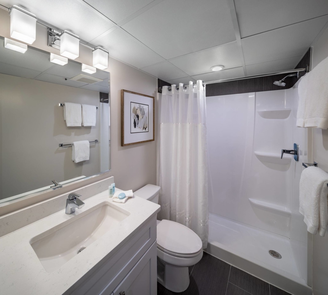 Courtland Towers Image 45