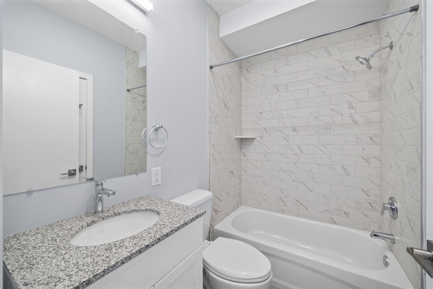 East Tioga Lofts Image 48