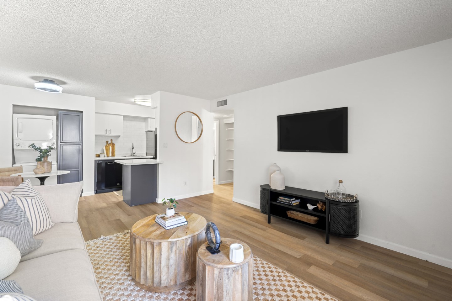 Oakridge Apartments Image 12