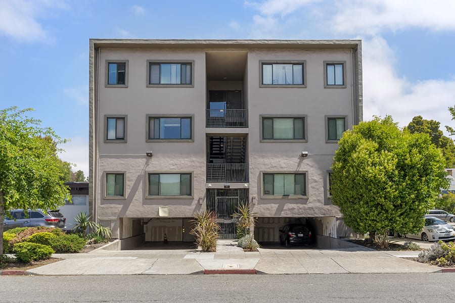 454 34th Street Apartments Image 17